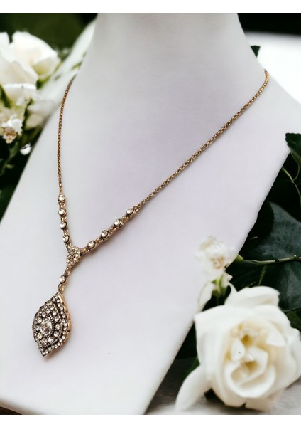 Badem Elmas Montür Taşlı Kolye fiyatları