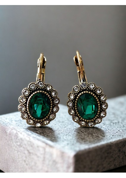 Kristal Taşlı Oval Küpe modelleri
