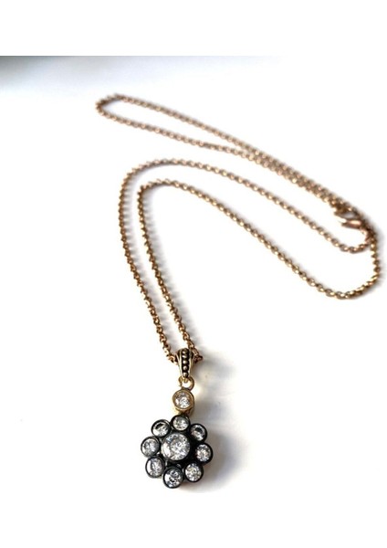 Zirkon Taşlı Papatya Kolye fiyatları