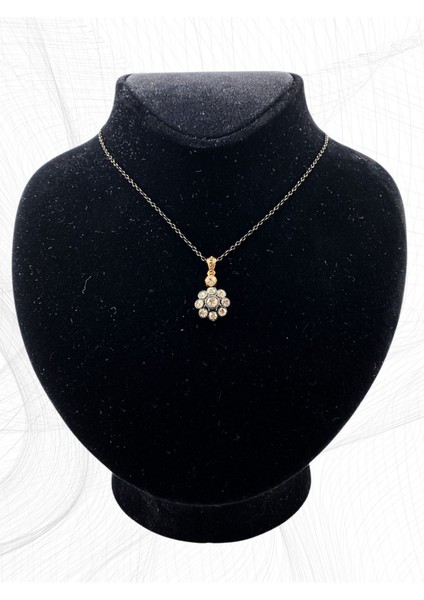 Zirkon Taşlı Papatya Kolye indirimleri