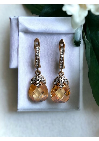 Mor Zirkon Taşlı Kedi Gözü Küpe