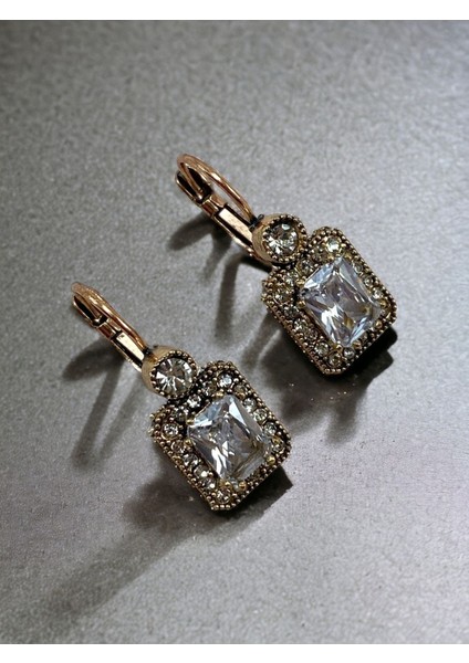 Zirkon Taşlı Baget Küpe indirimleri