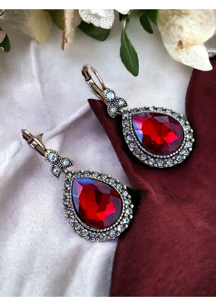 Elmas Montür Kristal Taşlı Su Damlası Küpe fırsatları