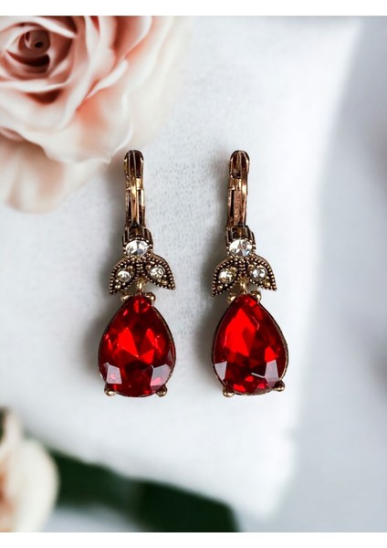 Kristal Taşlı Su Damlası Sallantılı Küpe