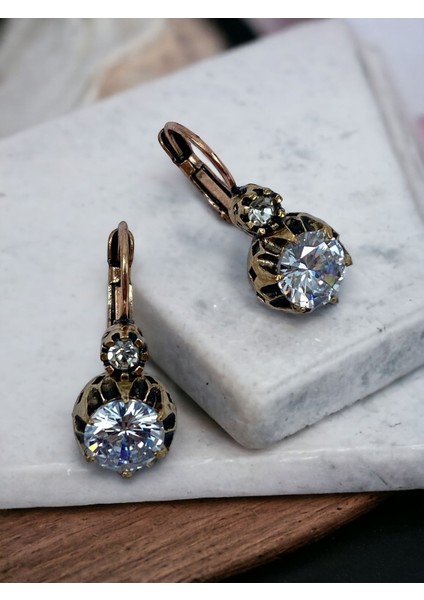 Elmas Kesim Zirkon Taşlı Küpe modelleri