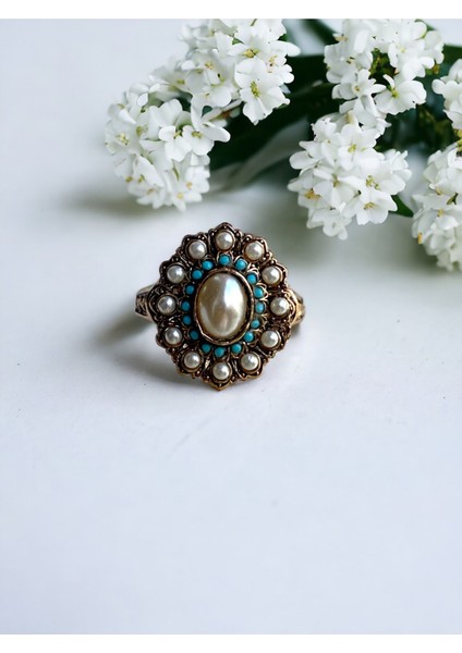 İnci ve Turkuaz Taş Detaylı Yüzük modelleri