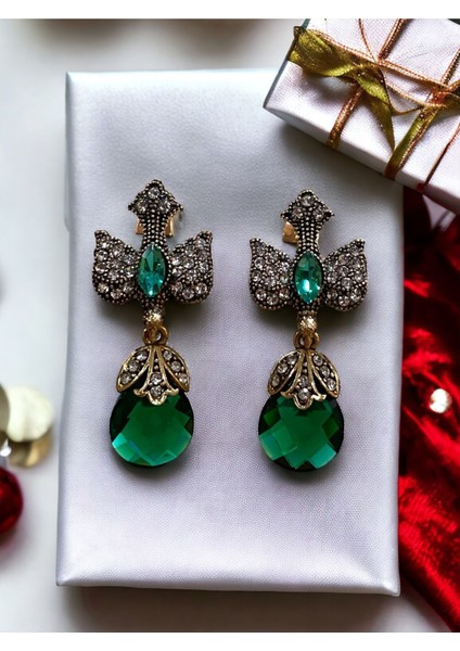 Kedi Gözü Kristal Taş Sallantılı Kırlangıç Figürü Küpe modelleri