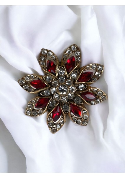 Mor Taşlı Çiçek Motifli Broş fırsatları