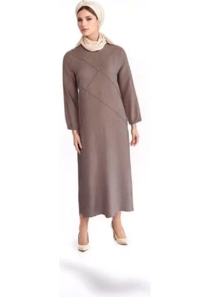 Tesettür Uzun Elbise Önü Taş Detaylı Kolları Uzun Lastikli Armürlü Desen modelleri