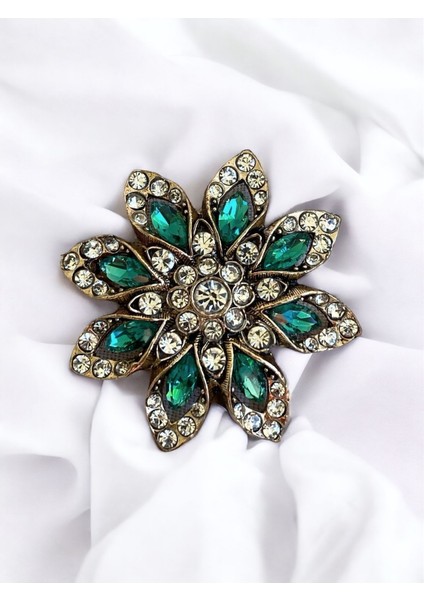 Mor Taşlı Çiçek Motifli Broş modelleri