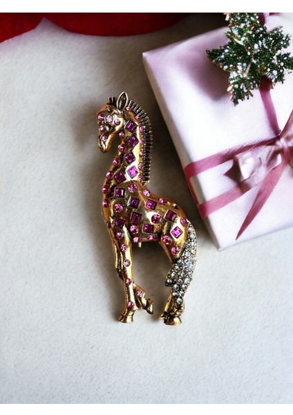 Zürafa Figür Broş