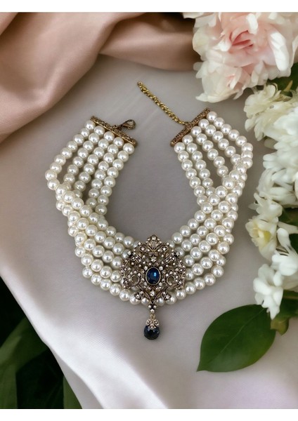 Elmas Montür Kristal Taş Sallantılı Arma İnci Kolye