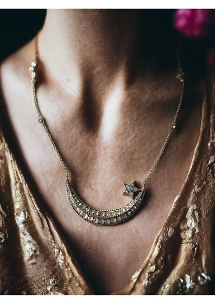 Kristal Taşlı Ay Yıldız Kolye fiyatları