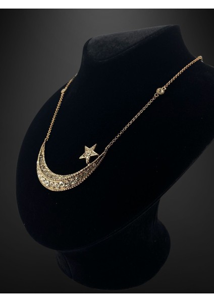 Kristal Taşlı Ay Yıldız Kolye fırsatları