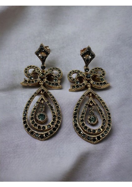 Zirkon Taşlı Su Yolu Elmas Montur Küpe