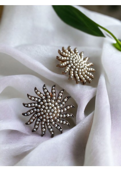 Zirkon Taşlı Güneş Figür Küpe fiyatları