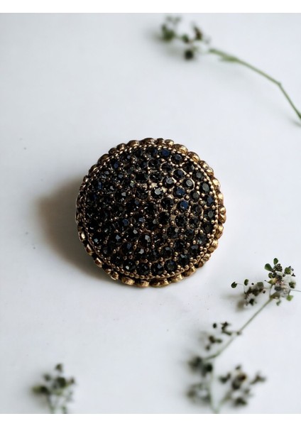 Zirkon Taşlı Daire Yüzük modelleri