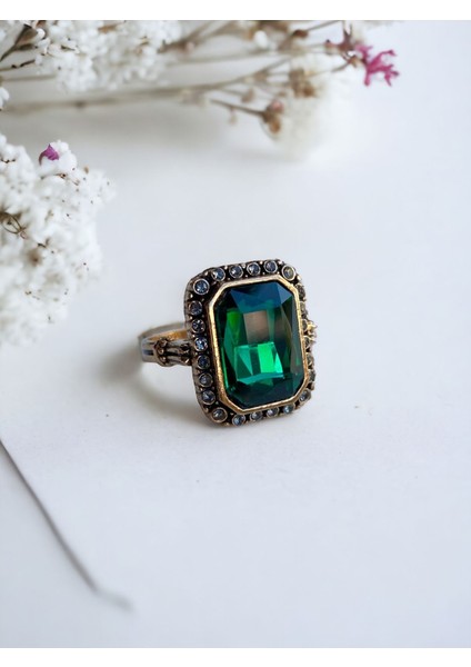 Kristal Taşlı Baget Yüzük fiyatları