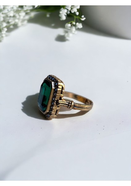 Kristal Taşlı Baget Yüzük modelleri