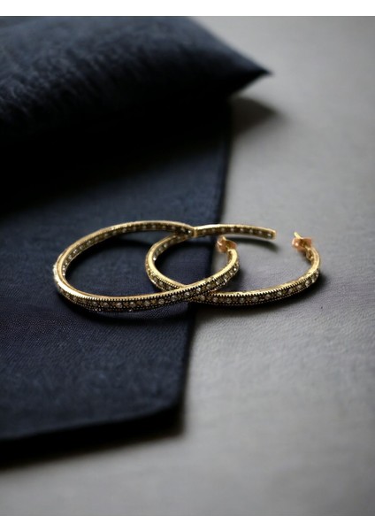 Zirkon Taşlı Büyük Halka Küpe