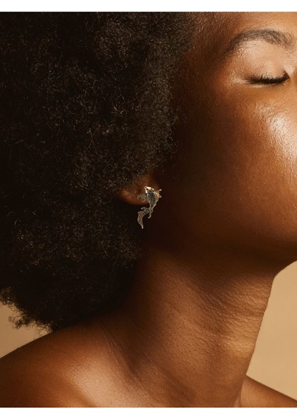 Turkuaz Taşlı Balık Figür Küpe modelleri