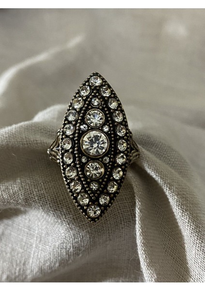Zirkon Taşlı Elmas Montür Mekik Yüzük indirimleri
