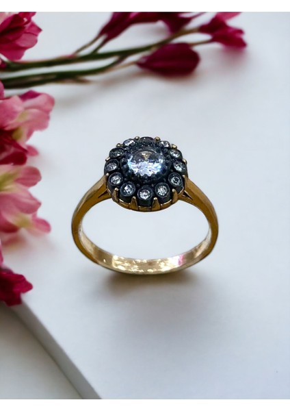 Elmas Montür Zirkon Taşlı Yuvarlak Yüzük