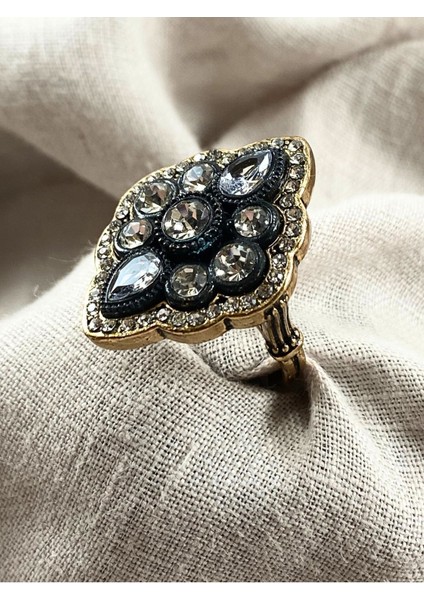 Elmas Montür Zirkon Taşlı Yüzük fiyatları