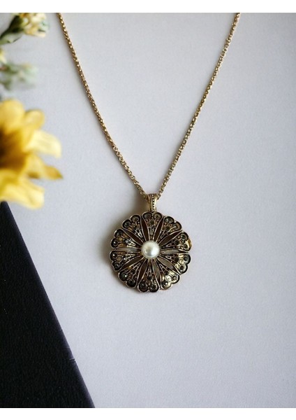 Black Diamond Swarovski Taşlı İnci Çiçek Kolye