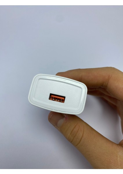 18 Watt Destekli Usbçıkışlı Şarj Başlığı indirimleri