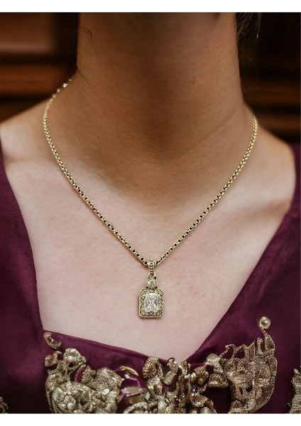 Zirkon Taşlı Baget Kolye modelleri