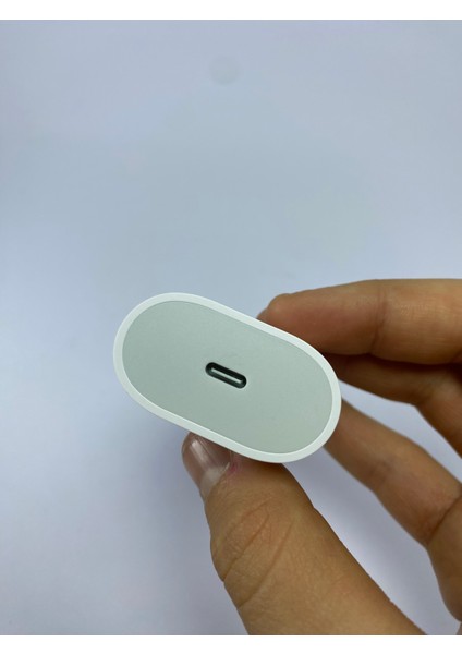 20 Watt Destekli Type-C Çıkışlı Şarj Başlığı