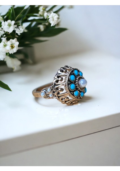 Kristal Taşlı Yuvarlak Yüzük