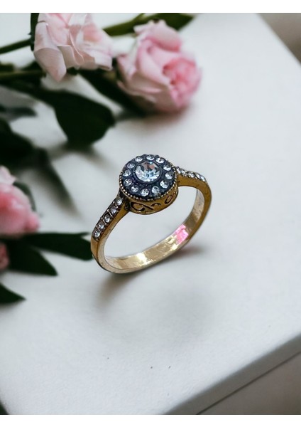 Zirkon Taşlı Yuvarlak Minimal Yüzük