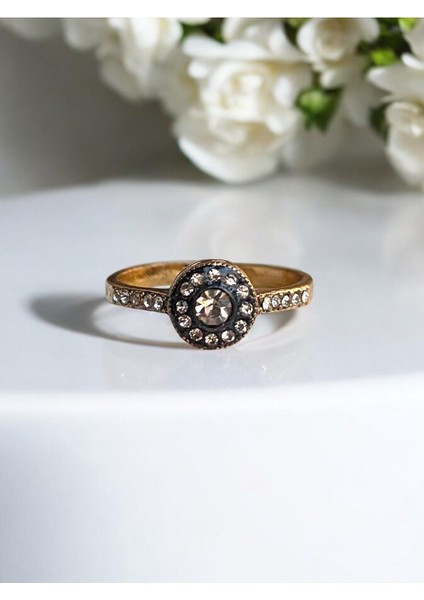 Zirkon Taşlı Yuvarlak Minimal Yüzük modelleri