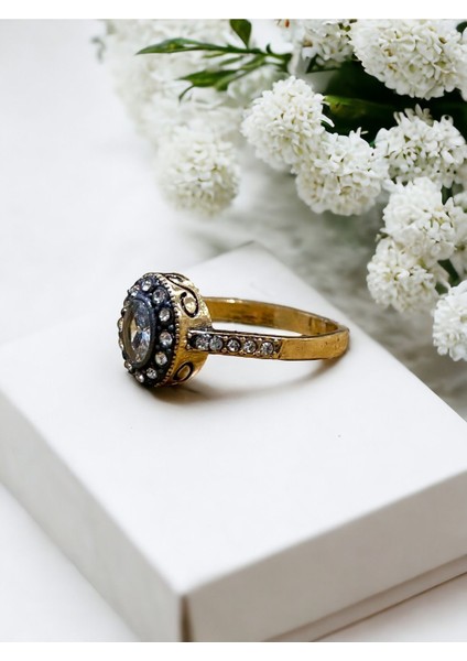 Kristal Taşlı Oval Yüzük modelleri