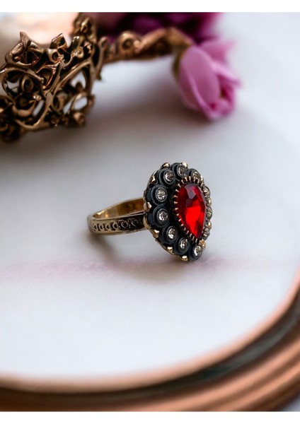 Zirkon Taşlı Su Damlası Yüzük fiyatları