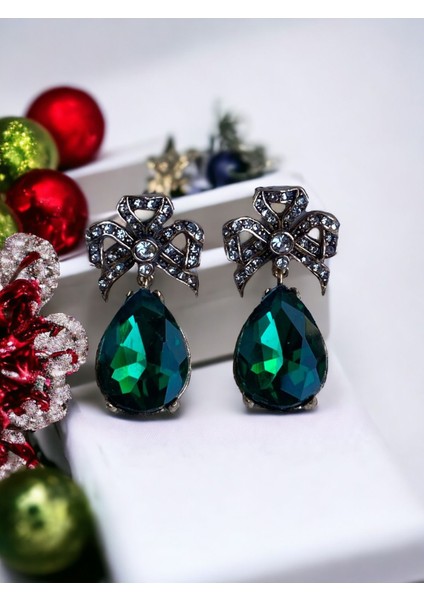 Zirkon Taşlı Fiyonk Küpe indirimleri