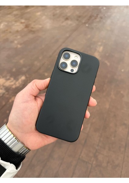 Apple iPhone 16 Pro Deri Siyah Magsafe Luxury Telefon Kılıfı