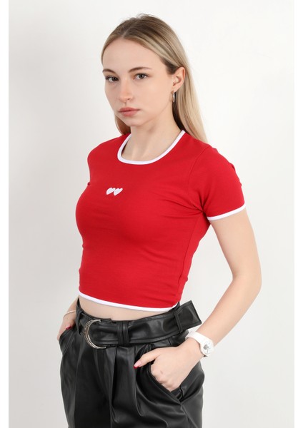 Kadın U Yaka Kalp Nakışlı T-Shirt Kırmızı - 925055