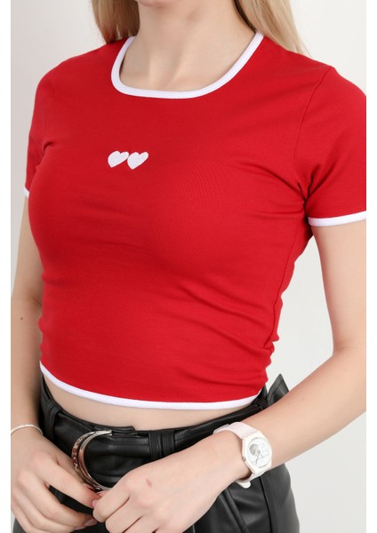 Kadın U Yaka Kalp Nakışlı T-Shirt Kırmızı - 925055