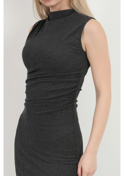 Kadın Dik Yaka Büzgü Detaylı Dokulu Elbise Antrasit - MS0000588