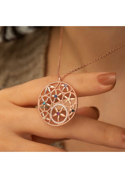 ​​​Gümüş Yaşam Çiçeği Kolye CSR2180693 modelleri