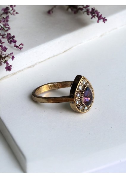 Kristal Taşlı Küçük Su Damlası Yüzük modelleri