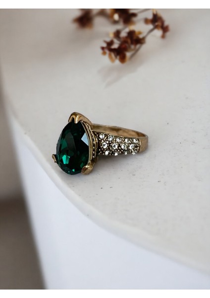 Elmas Montür Su Damlası Yüzük fiyatları