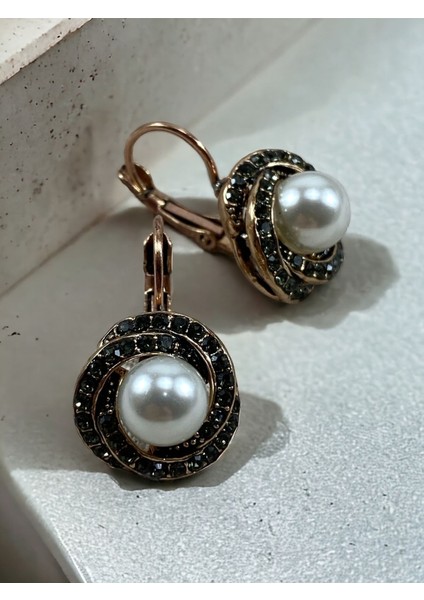 Zirkon Taşlı Sarmal Inci Sallantılı Küpe