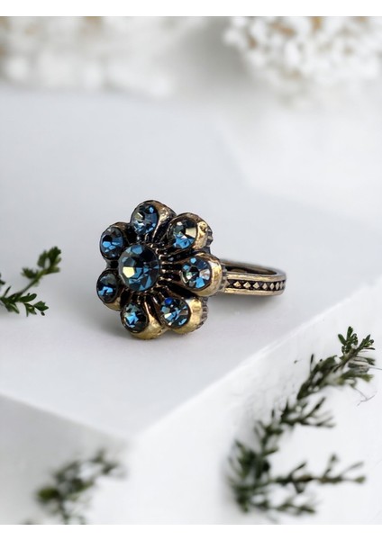 Turkuaz Taşlı Elmas Salkım Yüzük modelleri