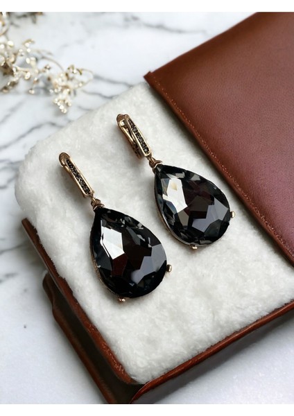 Kristal Taşlı Büyük Su Damlası Sallantılı Küpe fiyatları