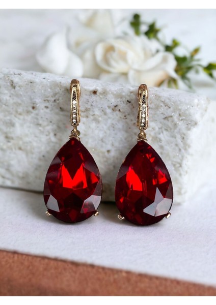 Kristal Taşlı Büyük Su Damlası Sallantılı Küpe