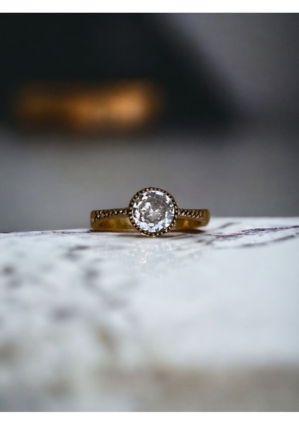 Elmas Montür Zirkon Taşlı Tek Taş Yüzük fiyatları